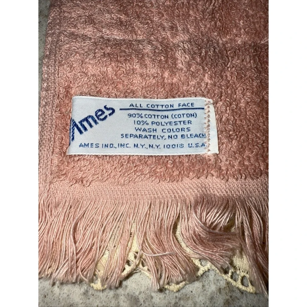Set Of Vintage Ames Guest Hand Towels Pink Lace Edge Trim Cottagecore MCM